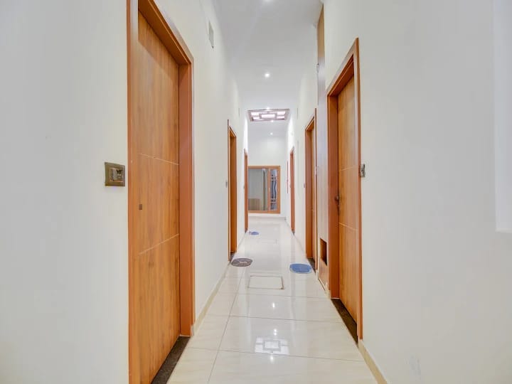 Shreeji Hotel